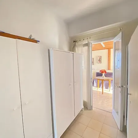 Blue Sky Apartment Paralía